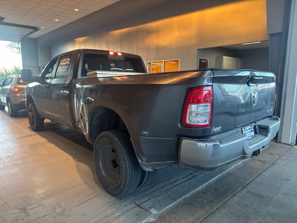 Used 2024 RAM 3500 Tradesman w/ Chrome Appearance Group AWD/4WD image 2