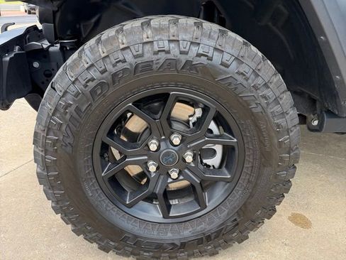 Used 2025 Jeep Wrangler Unlimited Sport S 4xe AWD/4WD image 9