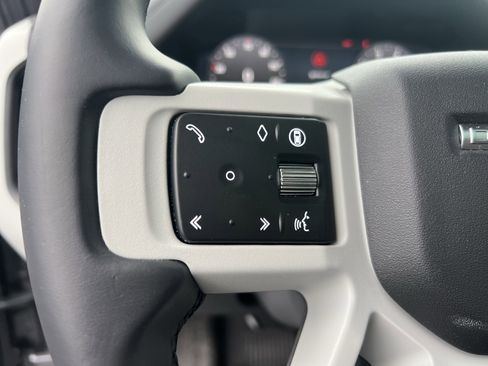 Certified 2024 Land Rover Defender 110 S image 21