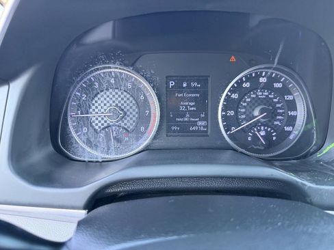 Used 2020 Hyundai Elantra SE FWD image 39