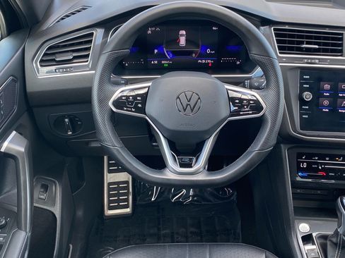 Certified 2024 Volkswagen Tiguan SE R-Line AWD/4WD image 8