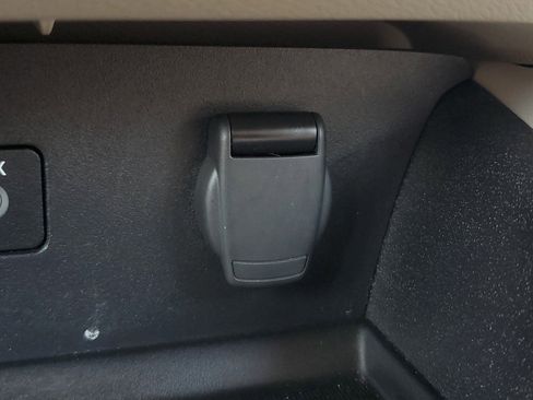 Used 2025 Nissan Altima 2.5 SV FWD image 26
