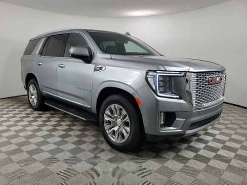 Used 2023 GMC Yukon Denali RWD image 1