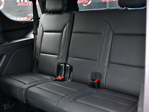 Used 2025 Chevrolet Tahoe LT image 47