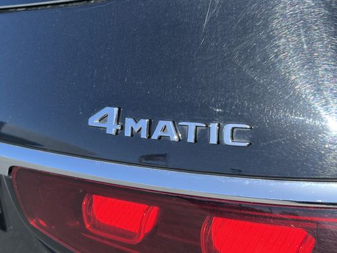 Used 2025 Mercedes-Benz GLS 450 4MATIC image 10