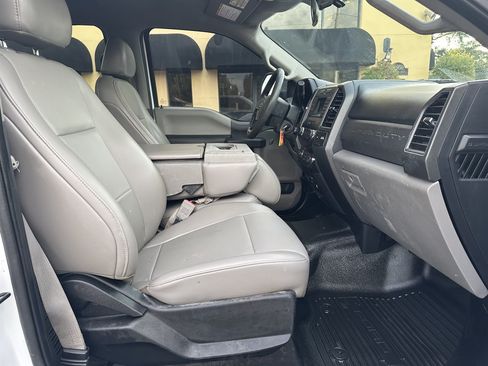 Used 2019 Ford F250 XL w/ STX Appearance Package AWD/4WD image 15