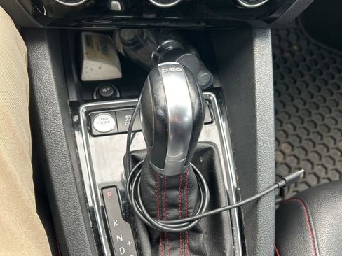 Used 2017 Volkswagen Jetta GLI image 15