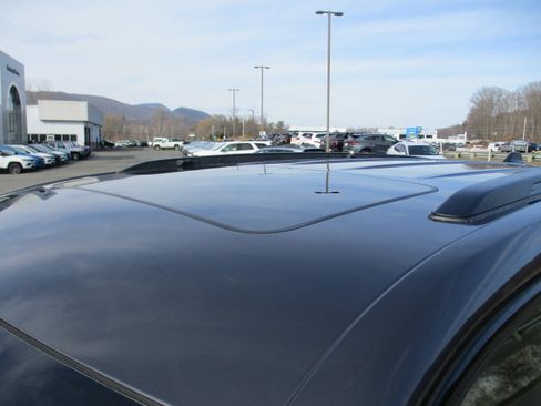 Certified 2023 Jeep Grand Cherokee L Laredo image 11