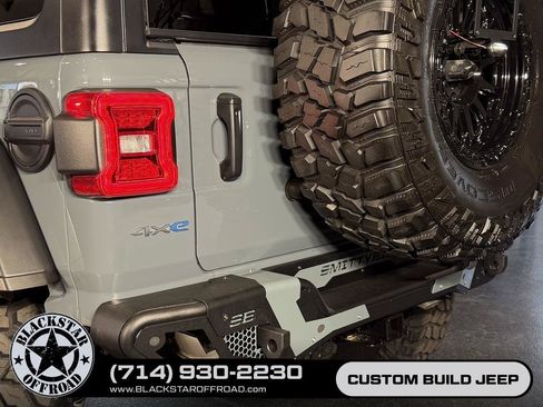 Used 2025 Jeep Wrangler Unlimited Rubicon 4xe AWD/4WD image 11