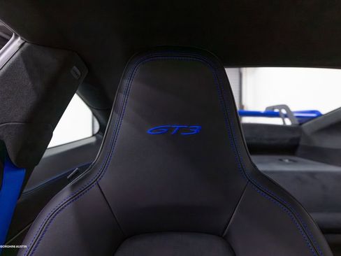 Used 2026 Porsche 911 GT3 RWD image 41