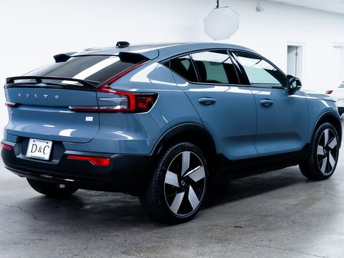 Used 2023 Volvo C40 P8 Recharge Ultimate image 6