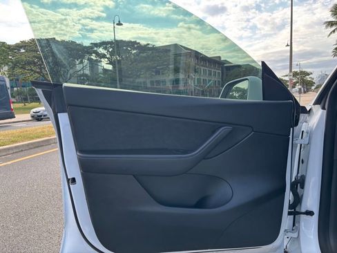 Used 2021 Tesla Model Y Performance AWD/4WD image 14