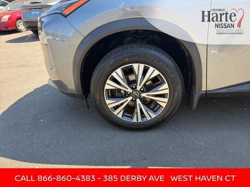 Certified 2023 Nissan Rogue SV AWD/4WD image 4