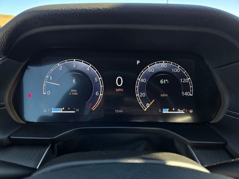 New 2025 Jeep Grand Cherokee Altitude image 19