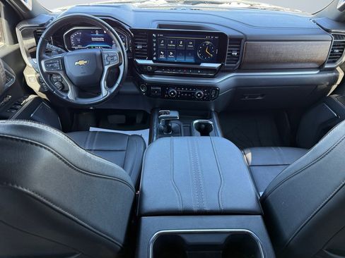 Used 2023 Chevrolet Silverado 1500 High Country w/ High Country Premium Package image 10