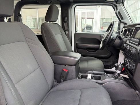 Used 2020 Jeep Wrangler Sport S image 23