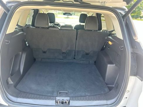 Used 2019 Ford Escape SEL AWD/4WD image 37