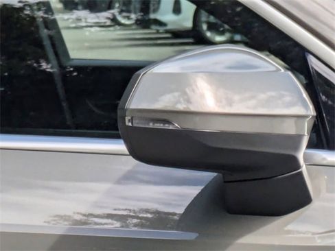 Used 2025 Audi Q3 2.0T Premium w/ Convenience Package image 13