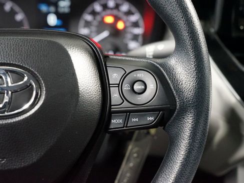 Certified 2025 Toyota Corolla Cross L image 13