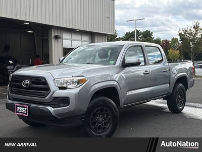 Used 2016 Toyota Tacoma SR