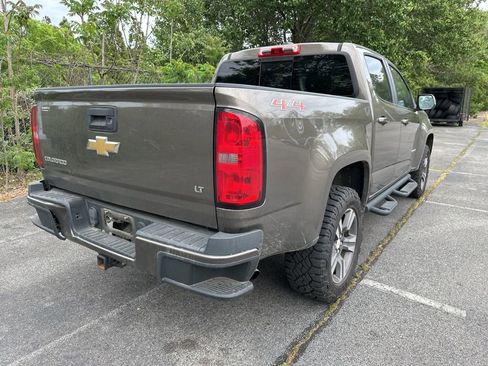 Used 2016 Chevrolet Colorado LT w/ LT Convenience Package image 3