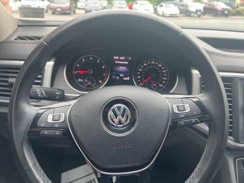 Used 2019 Volkswagen Atlas SE FWD image 13