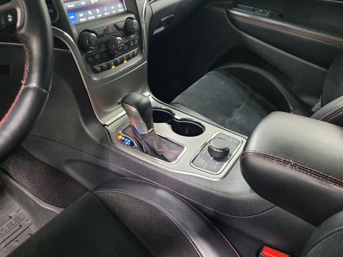 Used 2018 Jeep Grand Cherokee Trailhawk AWD/4WD image 26
