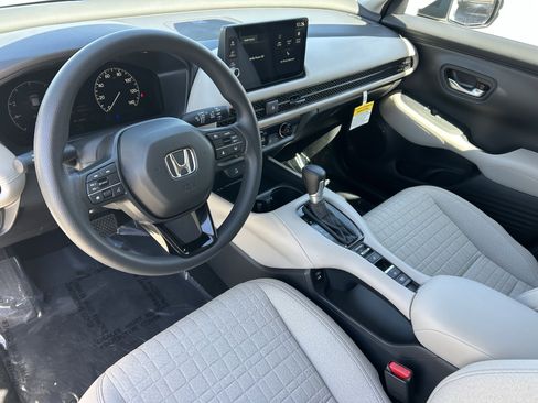 New 2027 Honda HR-V LX image 17