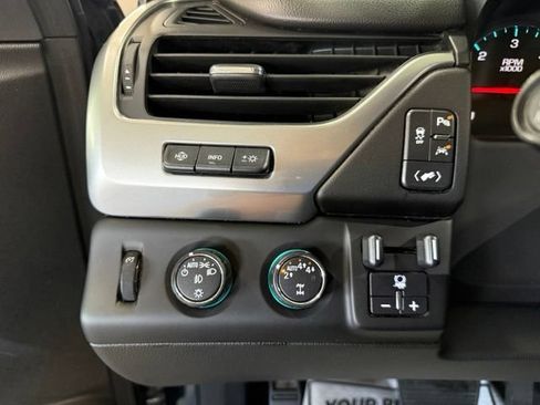Used 2020 Chevrolet Tahoe Premier AWD/4WD image 27