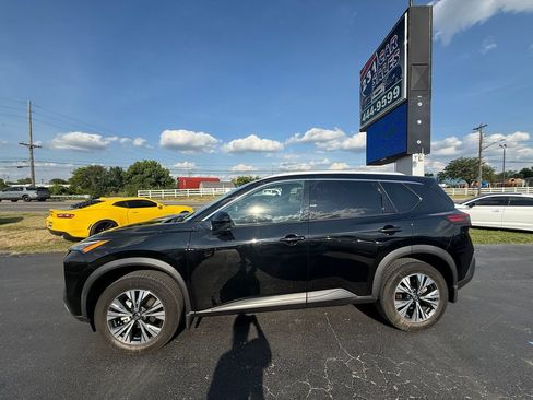 Used 2021 Nissan Rogue SV w/ Premium Package FWD image 7