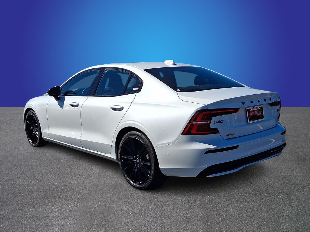 Used 2023 Volvo S60 B5 Plus w/ Climate Package AWD/4WD image 6