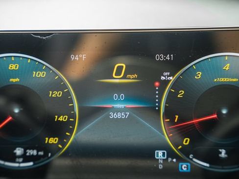 Certified 2023 Mercedes-Benz GLB 250 4MATIC image 45
