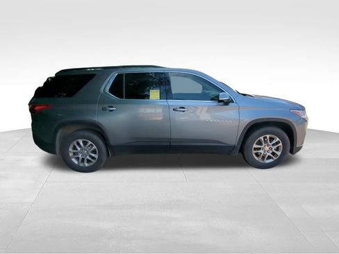 Used 2019 Chevrolet Traverse LT FWD image 6