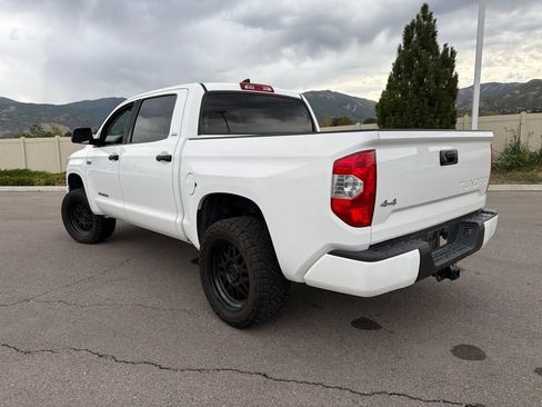 Used 2020 Toyota Tundra SR5 AWD/4WD image 11