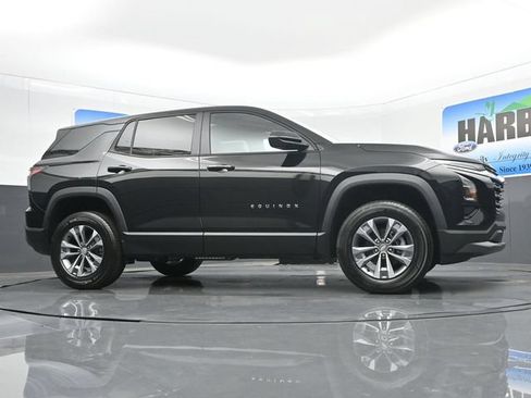 New 2026 Chevrolet Equinox LT FWD image 21