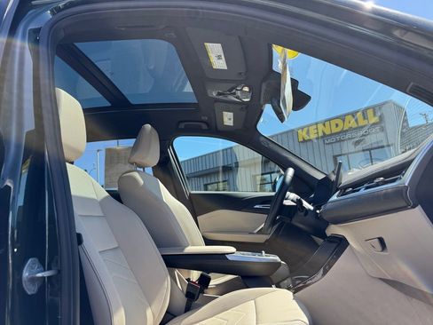 Used 2025 BMW X1 xDrive28i w/ Technology Package AWD/4WD image 21