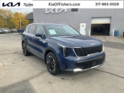 Used 2025 Kia Sorento S