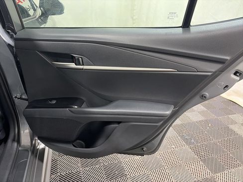 Used 2026 Toyota Camry SE FWD image 13