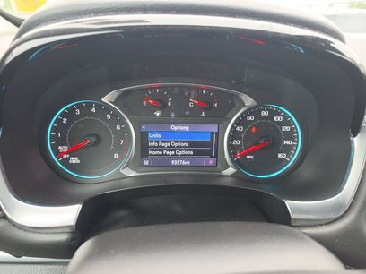 Used 2020 Chevrolet Traverse LT w/ LT Premium Package