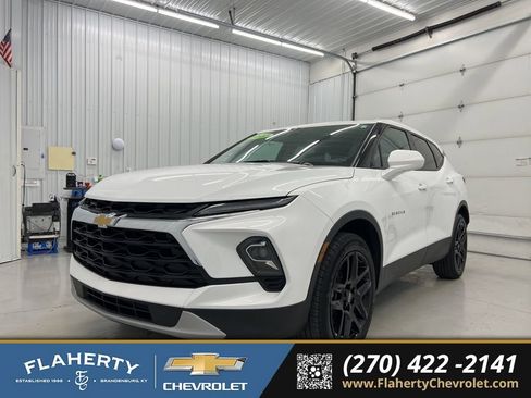 Used 2023 Chevrolet Blazer LT image 6