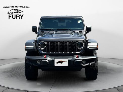 Used 2024 Jeep Wrangler Rubicon AWD/4WD image 8