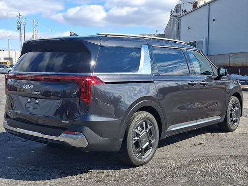 New 2026 Kia Carnival SX FWD image 7