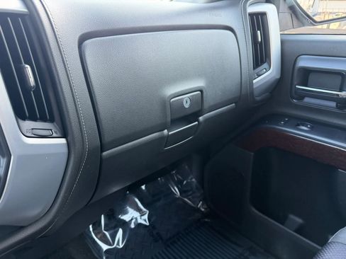 Used 2015 GMC Sierra 1500 SLE w/ SLE Value Package image 31