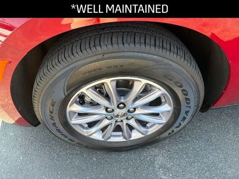 Used 2024 Buick Enclave Premium AWD/4WD image 10