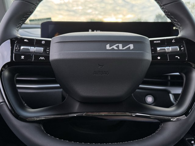 New 2026 Kia Sorento S FWD image 13