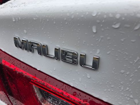 Used 2024 Chevrolet Malibu LT image 11