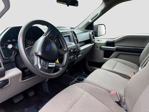 Used 2018 Ford F150 XLT image 10