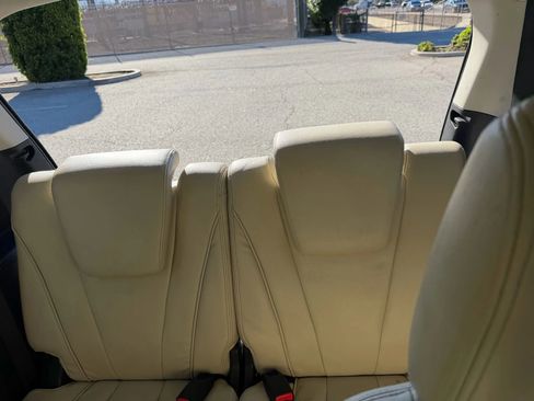 Used 2013 MAZDA MAZDA5 Touring image 12