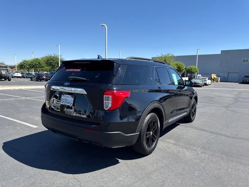 Used 2021 Ford Explorer XLT RWD image 5
