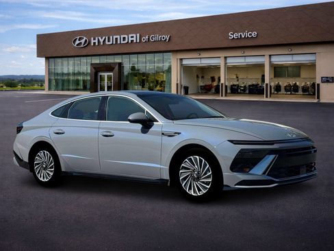 New 2026 Hyundai Sonata SEL FWD image 10